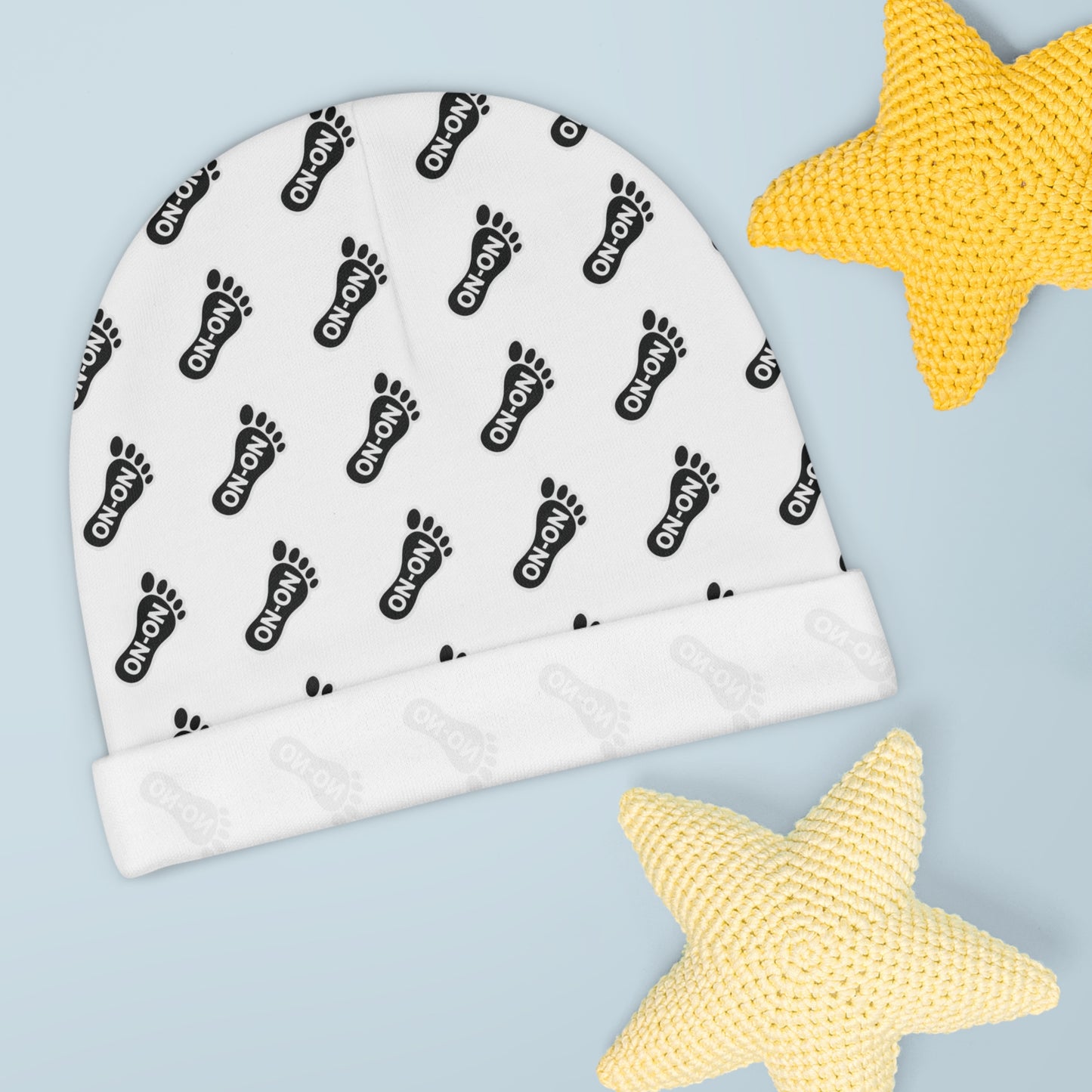 WAH3 On-on Foot Baby Beanie | Cute Newborn Gift, Baby Shower Accessory, Everyday Comfort, Infant Hat, First Christmas Beanie